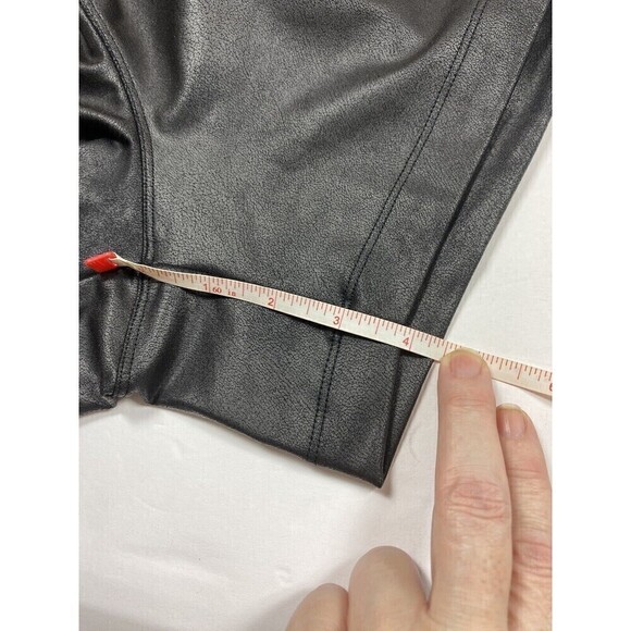 NWT Athleta Gleam Shorts Black Large Relaxed Pull On Elastic Waist Faux Leather - Picture 7 of 15